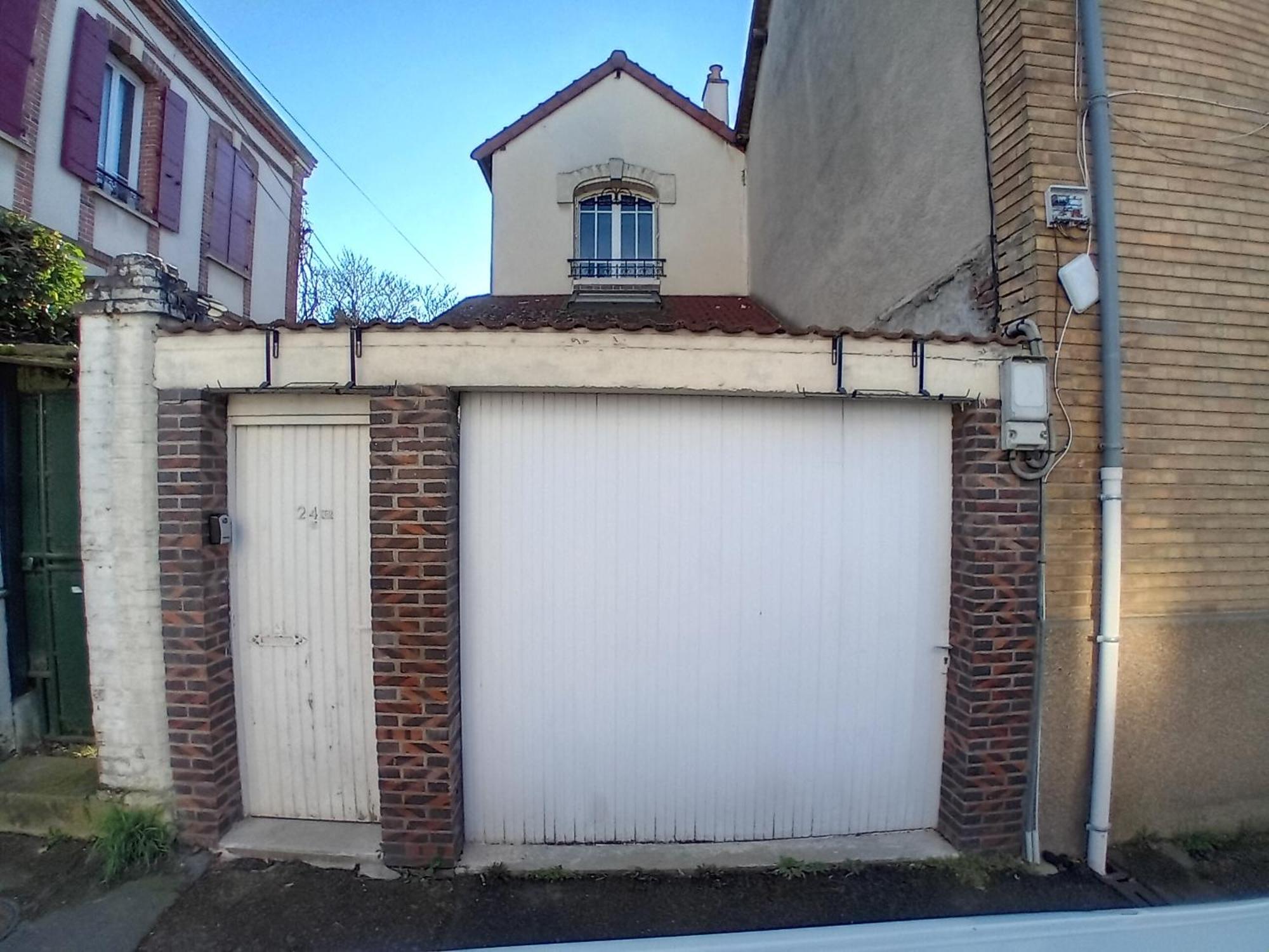 Les Etapes Chartraines Parking Wifi Jaccuzi Apartment Chartres Exterior photo